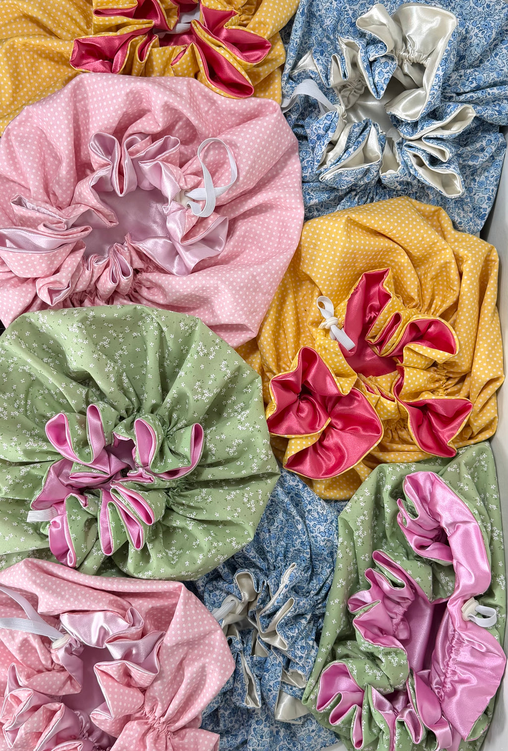 Bonnet bundle 2 for $60